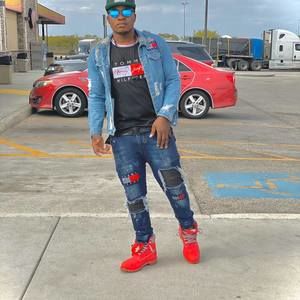 Meet your Posher, King's